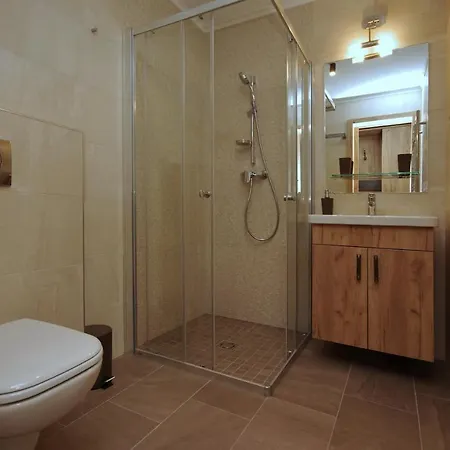 Almasy Apartmanhaz