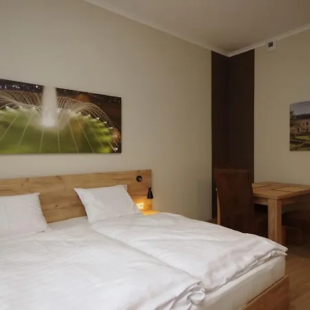 Almasy Apartmanhaz *