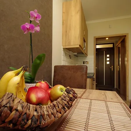 شقة Almasy Apartmanhaz غيولا