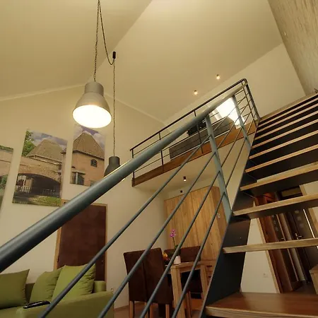 Almasy Apartmanhaz