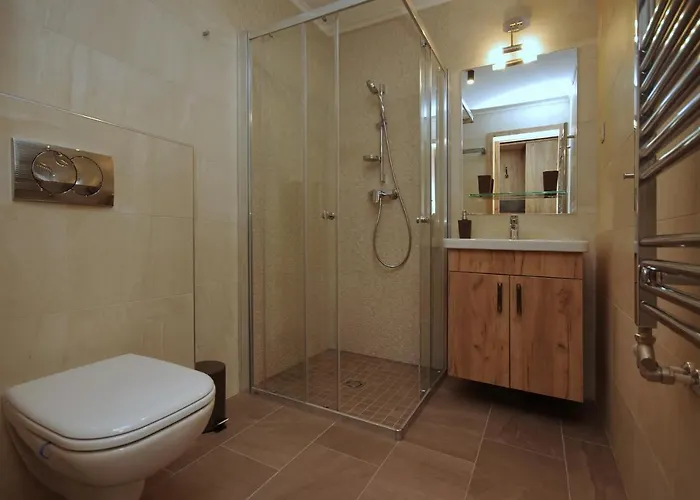 Almasy Apartmanhaz