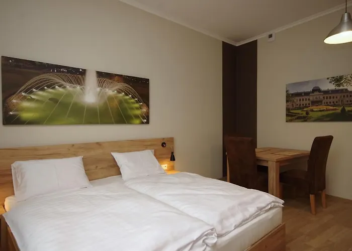 Almasy Apartmanhaz *