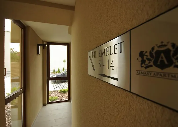 Almasy Apartmanhaz
